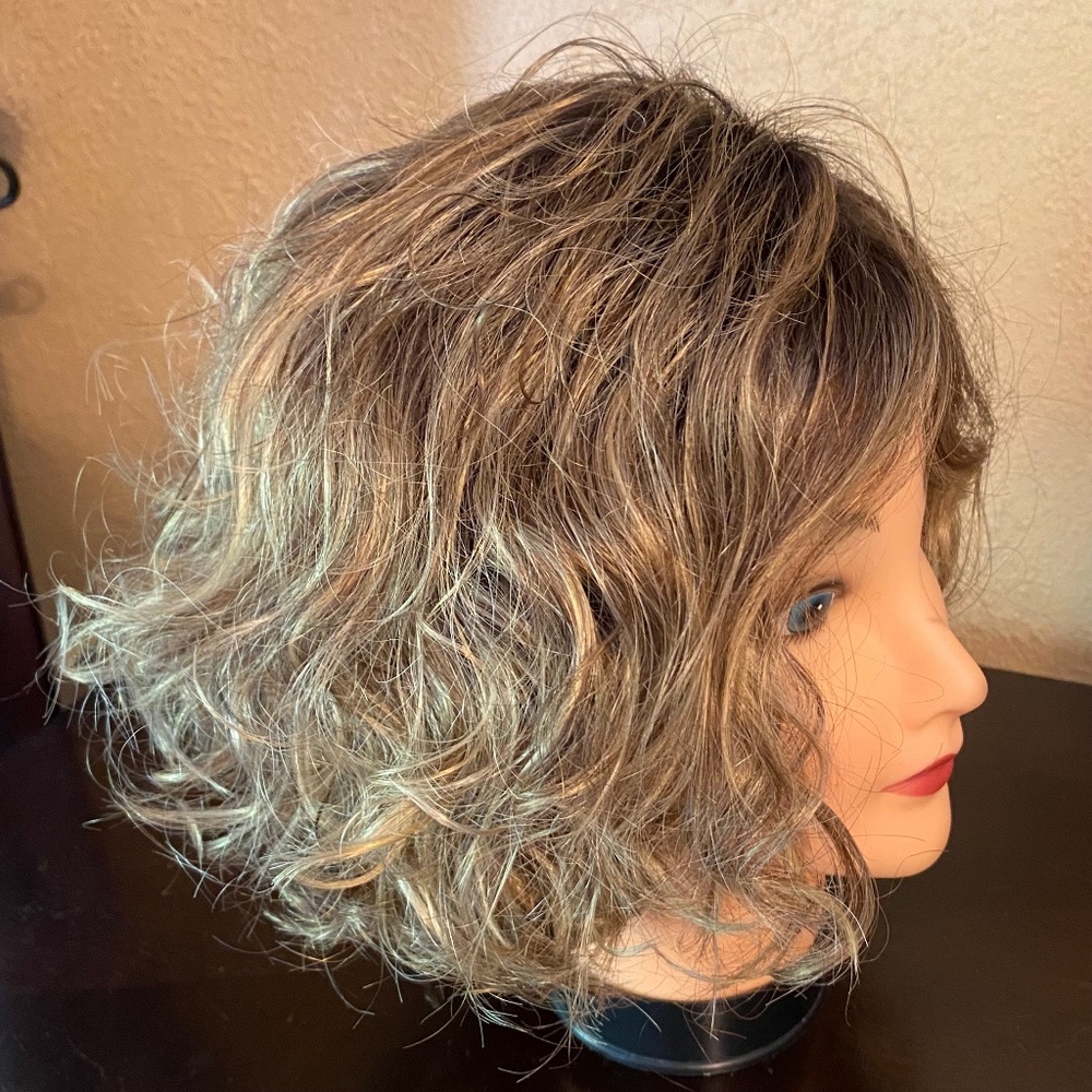 Brown root, Carmel highlights Textured Bob Wig. Ellen’s changes by Ellen Wille